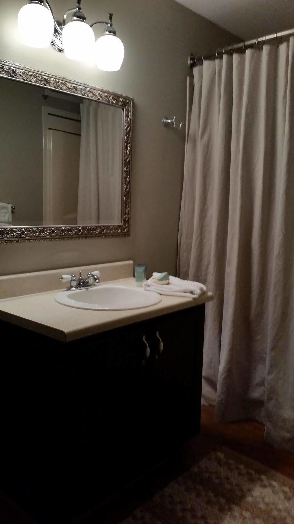 Barclay Cottage Bed And Breakfast Вирджиния-Бич Экстерьер фото